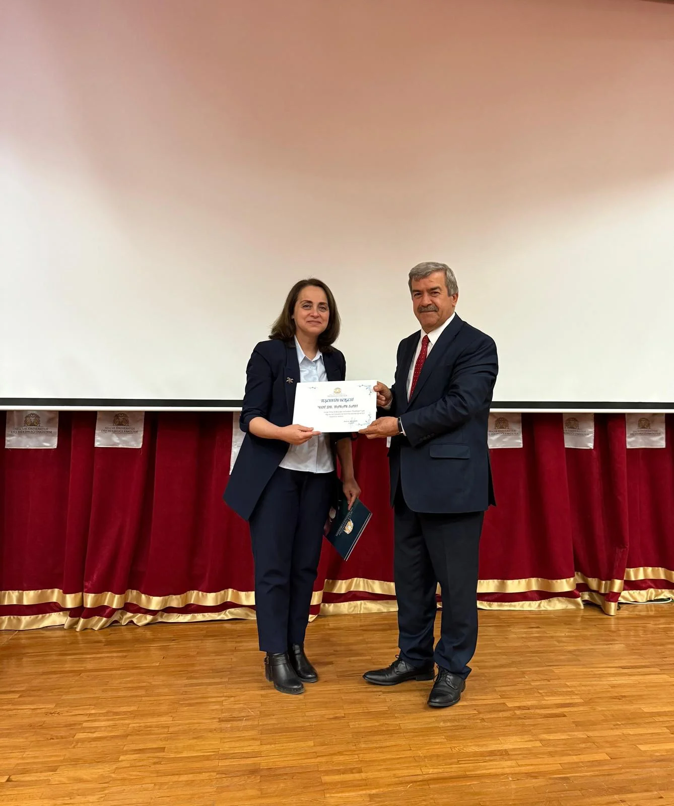 Otizmli Bireyler ve Gelişim Özellikleri